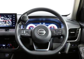 Adapted steering wheel for a Nissan Quashqual by Jeff Gosling Motors